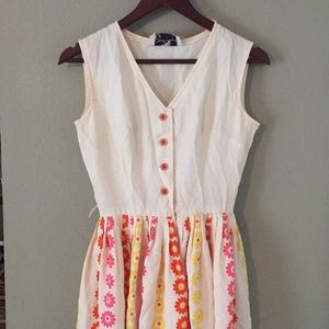 Vintage Floral Mod Pleated Midi Summer Dress flaws